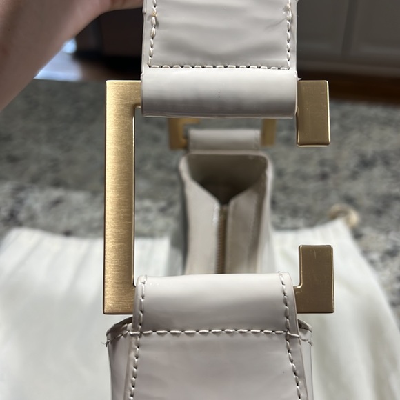 Cult Gaia Aliza Shoulder Bag - Picture 10 of 16